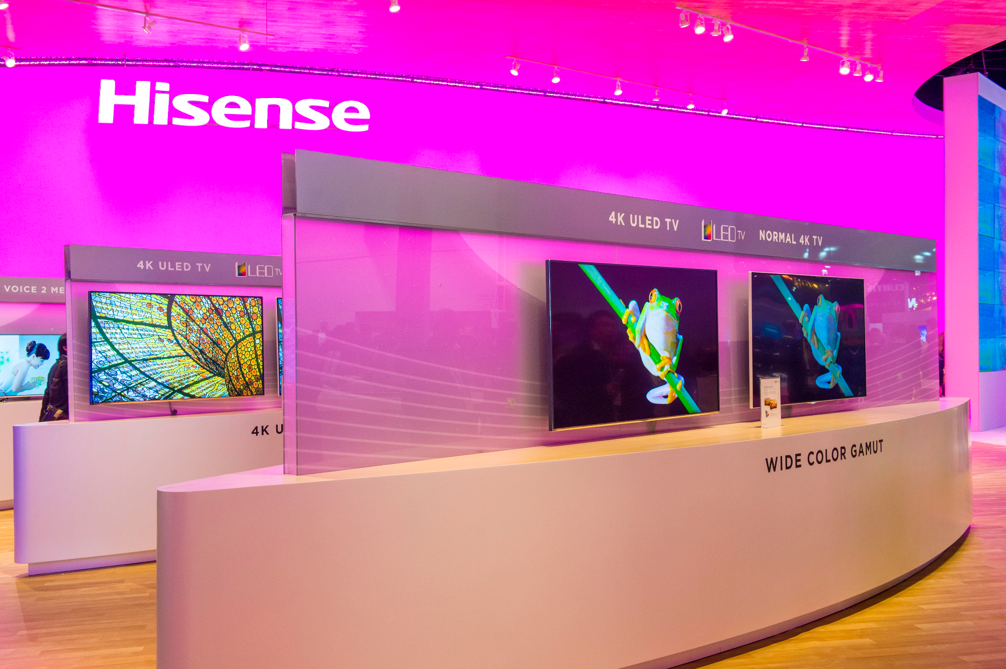 Glavni dobitek - televizija Hisense je pripadala Metki