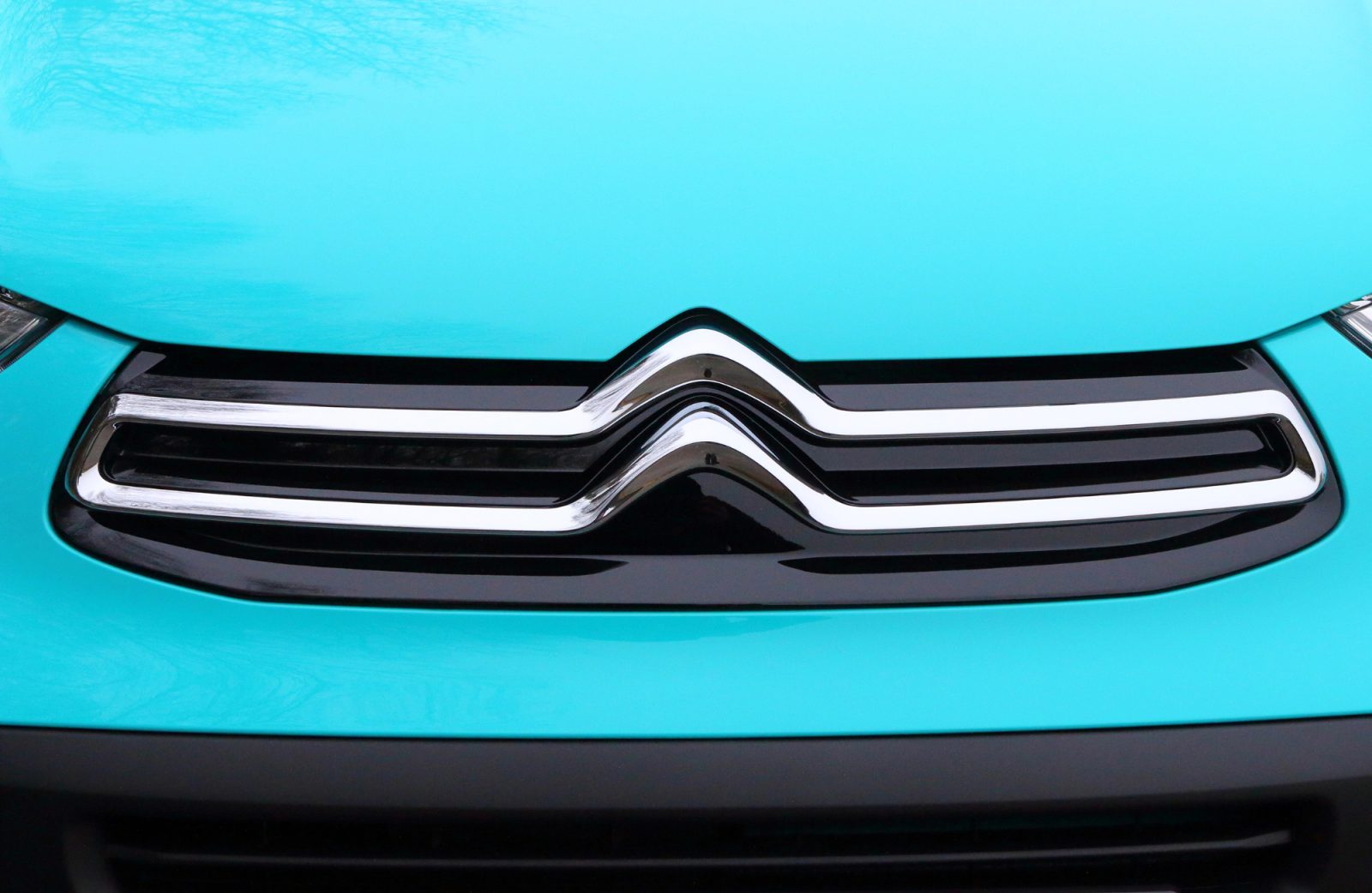 Danes je Citroen del velikega avtomobilskega koncerna